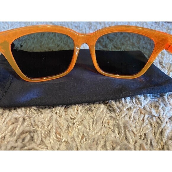 Puma Square Sunglasses Mens PE00475-006 Orange Rims Violet Lenses UV Pro… - Picture 5 of 8